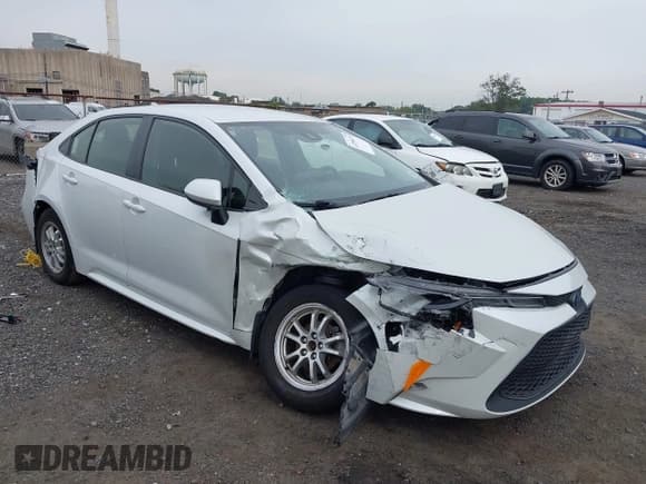 ✅ 2022 Toyota Corolla Hybrid LE • VIN: JTDEAMDE5N3002770 • Lot: 43298679. Wystawiony na IAAI z przebiegiem 104 268 mil. Bezpłatny archiwum sprzedaży aukcyjnych z USA i szczegółowy raport historii pojazdu na DreamBid. Zdjęcie 1.