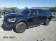 2020 Ram 1500 Rebel z VIN 1C6SRFLM6LN286161, wystawiony jako Copart lot #61503965 z przebiegiem 119 391 mil mil oraz Szkoda całkowita • Salvage title. Historia ofert i sprzedaży dostępna na DreamBid. Obrazek 1.