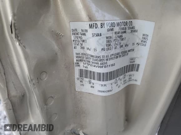 ✅ 2009 Ford F-150 XL • VIN: 1FTPX14V99FB11193 • Lot: 92505645. Listed on Copart with 291,621 mi. Free auction sales archive from the USA and detailed vehicle history report at DreamBid. Image 12.