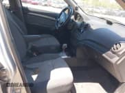 ✅ 2011 Chevrolet Aveo 1LT • VIN: KL1TD6DE8BB187920 • Lot: 42145779. Wystawiony na IAAI z przebiegiem 116 668 mil. Bezpłatny archiwum sprzedaży aukcyjnych z USA i szczegółowy raport historii pojazdu na DreamBid. Zdjęcie 5.