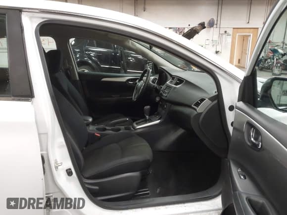 ✅ 2017 Nissan Sentra SL • VIN: 3N1AB7AP4HY309476 • Lot: 43357375. Listed on IAAI with 98,789 mi. Free auction sales archive from the USA and detailed vehicle history report at DreamBid. Image 5.