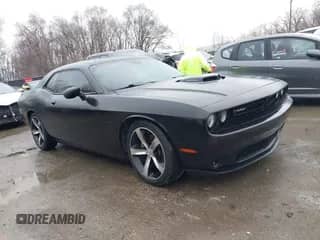 2015 Dodge Challenger R/T Plus z VIN 2C3CDZBT9FH864714, wystawiony jako IAAI lot #41198768 z przebiegiem 101 534 mil mil oraz . Historia ofert i sprzedaży dostępna na DreamBid. Obrazek 1.