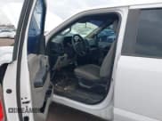 ✅ 2018 Ford F-150 XL • VIN: 1FTEW1EG9JKF64073 • Lot: 43423301. Wystawiony na IAAI z przebiegiem 103 674 mil. Bezpłatny archiwum sprzedaży aukcyjnych z USA i szczegółowy raport historii pojazdu na DreamBid. Zdjęcie 17.