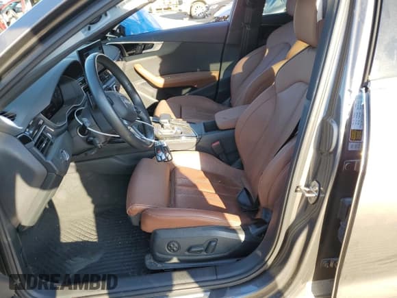 ✅ 2021 Audi A4 allroad Premium Plus • VIN: WA18AAF42MA004562 • Lot: 88798545. Wystawiony na Copart z przebiegiem 47 296 mil. Bezpłatny archiwum sprzedaży aukcyjnych z USA i szczegółowy raport historii pojazdu na DreamBid. Zdjęcie 7.