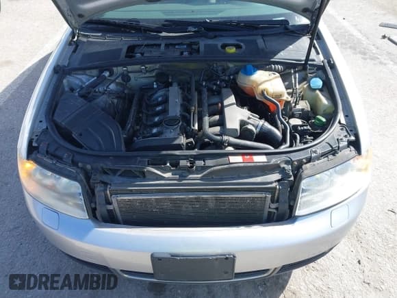 ✅ 2004 Audi A4 1.8T • VIN: WAULC68E14A058154 • Lot: 41749700. Listed on IAAI with 188,223 mi. Free auction sales archive from the USA and detailed vehicle history report at DreamBid. Image 10.