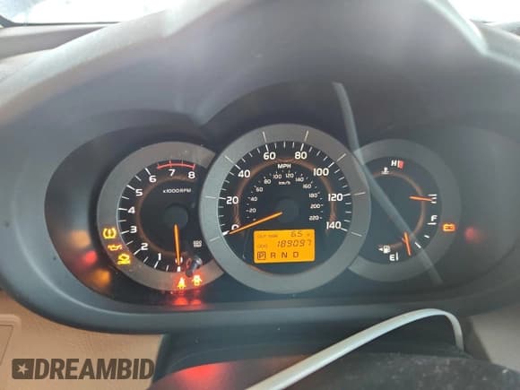 ✅ 2008 Toyota RAV4 Limited • VIN: JTMZD34V685100654 • Lot: 89595945. Listed on Copart with 189,097 mi. Free auction sales archive from the USA and detailed vehicle history report at DreamBid. Image 9.