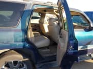 ✅ 2005 Chevrolet Tahoe LS • VIN: 1GNEC13T75R144714 • Lot: 43661895. Wystawiony na IAAI z przebiegiem Nie podano. Bezpłatny archiwum sprzedaży aukcyjnych z USA i szczegółowy raport historii pojazdu na DreamBid. Zdjęcie 8.