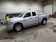 2017 Ram 1500 Express z VIN 1C6RR7FG5HS698218, wystawiony jako Copart lot #85489645 z przebiegiem 60 199 mil mil oraz Czysty tytuł • Clean title. Historia ofert i sprzedaży dostępna na DreamBid. Obrazek 1.