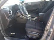 ✅ 2021 Hyundai Venue SEL • VIN: KMHRC8A35MU098569 • Lot: 74954204. Listed on Copart with 64,571 mi. Free auction sales archive from the USA and detailed vehicle history report at DreamBid. Image 7.