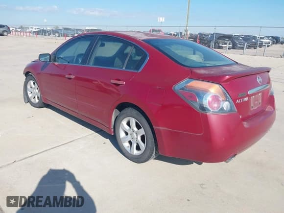 ✅ 2007 Nissan Altima S • VIN: 1N4AL21E07C140761 • Лот: 43443822. Опубликован ранее на IAAI с пробегом 182 238 миль. Бесплатный доступ к архиву аукционных продаж из США и подробный отчёт об истории автомобиля на DreamBid. Изображение 3.