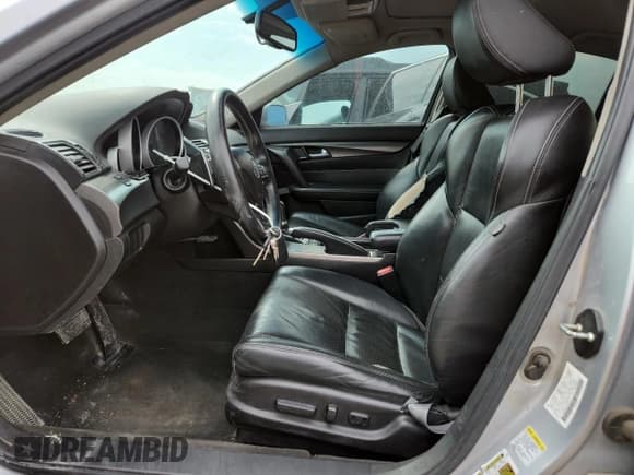 ✅ 2014 Acura TL Technology • VIN: 19UUA9F54EA001547 • Lot: 70672425. Wystawiony na Copart z przebiegiem 237 144 mil. Bezpłatny archiwum sprzedaży aukcyjnych z USA i szczegółowy raport historii pojazdu na DreamBid. Zdjęcie 7.