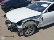 ✅ 2017 Jaguar XE 25t Premium • VIN: SAJAD4BG3HA959264 • Лот: 43197497. Опубликован ранее на IAAI с пробегом 70 996 миль. Бесплатный доступ к архиву аукционных продаж из США и подробный отчёт об истории автомобиля на DreamBid. Изображение 6.