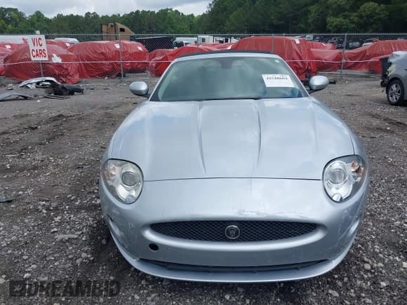 ✅ 2009 Jaguar XK • VIN: SAJWA44B095B28186 • Lot: 42548604. Listed on IAAI with 240,000 mi. Free auction sales archive from the USA and detailed vehicle history report at DreamBid. Image 12.