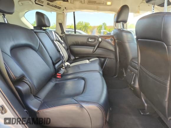 ✅ 2018 Nissan Armada SL • VIN: JN8AY2NC4JX500039 • Lot: 81150715. Wystawiony na Copart z przebiegiem 150 698 mil. Bezpłatny archiwum sprzedaży aukcyjnych z USA i szczegółowy raport historii pojazdu na DreamBid. Zdjęcie 11.