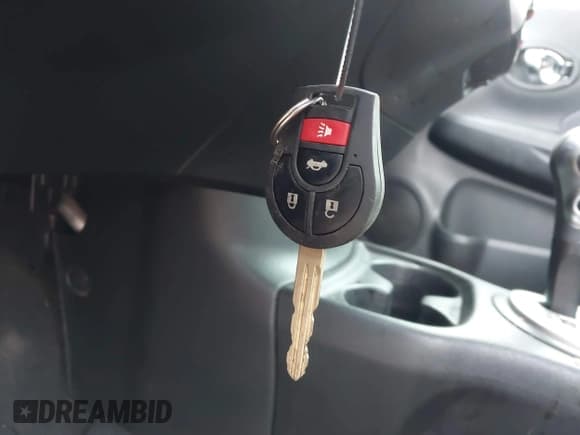 ✅ 2015 Nissan Versa SV • VIN: 3N1CN7AP5FL873194 • Lot: 43864288. Listed on IAAI with 199,000 mi. Free auction sales archive from the USA and detailed vehicle history report at DreamBid. Image 11.