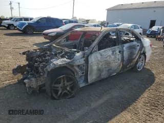 ✅ 2014 Mercedes-Benz E 350 Luxury • VIN: WDDHF8JBXEA859006 • Lot: 81125555. Wystawiony na Copart z przebiegiem Nie podano. Bezpłatny archiwum sprzedaży aukcyjnych z USA i szczegółowy raport historii pojazdu na DreamBid. Zdjęcie 1.