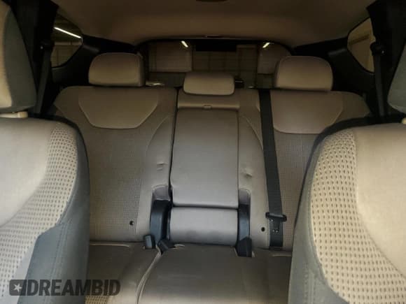 ✅ 2020 Hyundai Santa Fe SEL • VIN: 5NMS33ADXLH280842 • Lot: 80739925. Listed on Copart with 95,628 mi. Free auction sales archive from the USA and detailed vehicle history report at DreamBid. Image 10.