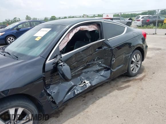 ✅ 2012 Honda Accord EX-L • VIN: 1HGCS1B84CA009395 • Lot: 42416314. Listed on IAAI with 204,735 mi. Free auction sales archive from the USA and detailed vehicle history report at DreamBid. Image 6.