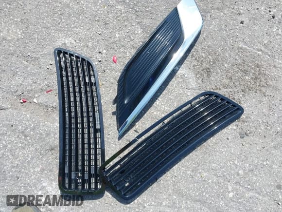 ✅ 2010 Mercedes-Benz S 550 • VIN: WDDNG7BB7AA349375 • Lot: 42241918. Wystawiony na IAAI z przebiegiem 62 808 mil. Bezpłatny archiwum sprzedaży aukcyjnych z USA i szczegółowy raport historii pojazdu na DreamBid. Zdjęcie 12.