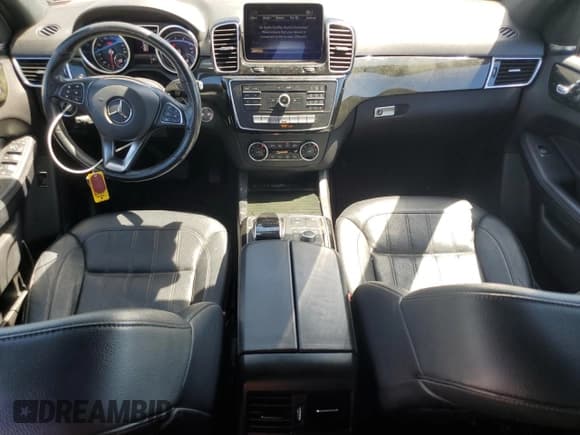 ✅ 2018 Mercedes-Benz GLE 350 • VIN: 4JGDA5HB0JB140326 • Лот: 69316665. Опубликован ранее на Copart с пробегом 104 834 миль. Бесплатный доступ к архиву аукционных продаж из США и подробный отчёт об истории автомобиля на DreamBid. Изображение 8.