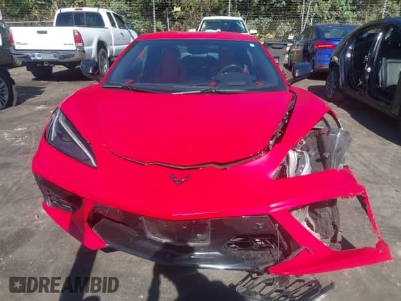 2021 Chevrolet Corvette 2LT z VIN 1G1YB2D40M5107007, wystawiony jako IAAI lot #43504598 z przebiegiem 66 293 mil mil oraz . Historia ofert i sprzedaży dostępna na DreamBid. Obrazek 13.