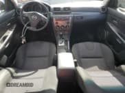 ✅ 2007 Mazda 3 S Sport • VIN: JM1BK143671724163 • Lot: 87085935. Wystawiony na Copart z przebiegiem 179 714 mil. Bezpłatny archiwum sprzedaży aukcyjnych z USA i szczegółowy raport historii pojazdu na DreamBid. Zdjęcie 8.