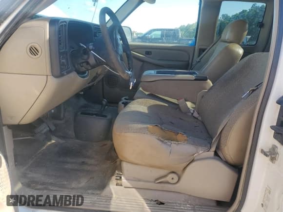 ✅ 2006 Chevrolet Silverado 1500 LT2 • VIN: 1GCEK19B96Z250917 • Лот: 52997975. Опубликован ранее на Copart с пробегом 247 189 миль. Бесплатный доступ к архиву аукционных продаж из США и подробный отчёт об истории автомобиля на DreamBid. Изображение 7.