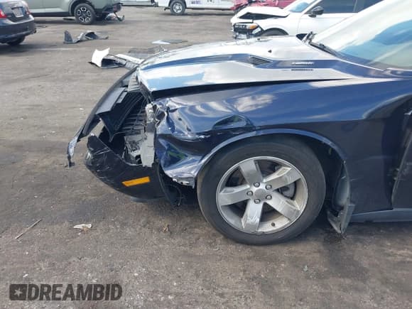 ✅ 2012 Dodge Challenger R/T • VIN: 2C3CDYBT6CH176708 • Lot: 41720896. Wystawiony na IAAI z przebiegiem 66 859 mil. Bezpłatny archiwum sprzedaży aukcyjnych z USA i szczegółowy raport historii pojazdu na DreamBid. Zdjęcie 6.