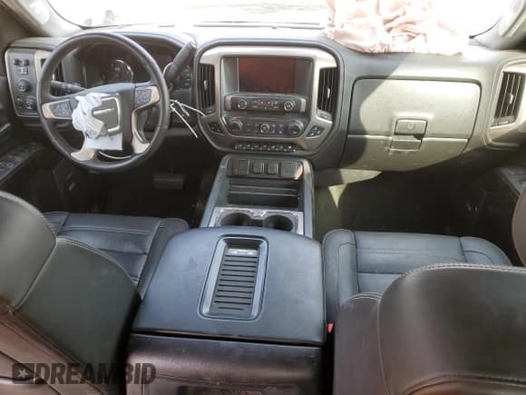 ✅ 2016 GMC Sierra 3500HD Denali • VIN: 1GT42YE80GF247227 • Лот: 84787015. Опубликован ранее на Copart с пробегом Не указан. Бесплатный доступ к архиву аукционных продаж из США и подробный отчёт об истории автомобиля на DreamBid. Изображение 8.