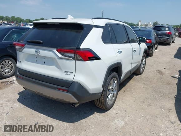 ✅ 2023 Toyota RAV4 Limited • VIN: 2T3N1RFV9PW392430 • Lot: 42293894. Listed on IAAI with 20,661 mi. Free auction sales archive from the USA and detailed vehicle history report at DreamBid. Image 4.