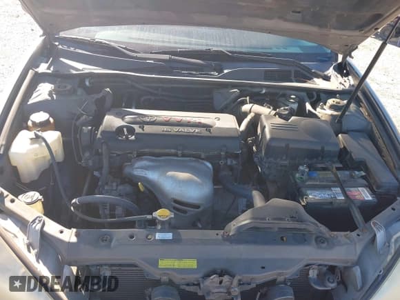 ✅ 2004 Toyota Camry LE • VIN: 4T1BE32K74U870543 • Lot: 43424736. Wystawiony na IAAI z przebiegiem 236 015 mil. Bezpłatny archiwum sprzedaży aukcyjnych z USA i szczegółowy raport historii pojazdu na DreamBid. Zdjęcie 10.