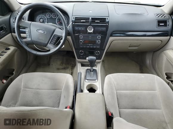 ✅ 2008 Ford Fusion SEL • VIN: 3FAHP08138R163206 • Лот: 54796475. Опубликован ранее на Copart с пробегом 151 959 миль. Бесплатный доступ к архиву аукционных продаж из США и подробный отчёт об истории автомобиля на DreamBid. Изображение 8.