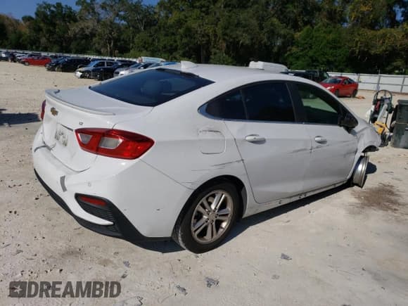 ✅ 2018 Chevrolet Cruze LT • VIN: 1G1BE5SM7J7199539 • Лот: 69445952. Опубликован ранее на Copart с пробегом 80 062 миль. Бесплатный доступ к архиву аукционных продаж из США и подробный отчёт об истории автомобиля на DreamBid. Изображение 3.