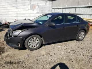 2011 Chevrolet Cruze LS with VIN 1G1PC5SH8B7168641, listed as a Copart auction lot 85337415 with 117,481 mi miles and Salvage title. Bid and sale history available at DreamBid. Image 1.