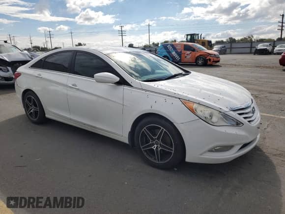 2013 Hyundai Sonata GLS z VIN 5NPEB4AC8DH551978, wystawiony jako Copart lot #86252385 z przebiegiem 136 419 mil mil oraz Szkoda całkowita • Salvage title. Historia ofert i sprzedaży dostępna na DreamBid. Obrazek 4.