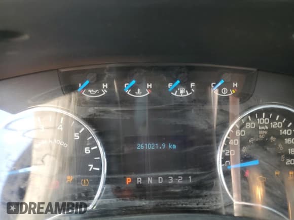 ✅ 2013 Ford F-150 XL • VIN: 1FTFX1EF1DFA82929 • Lot: 60239145. Listed on Copart with 261,021 mi. Free auction sales archive from the USA and detailed vehicle history report at DreamBid. Image 9.