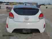 2012 Hyundai Veloster w/Red Int с VIN KMHTC6AD4CU076435, выставлен на аукционе Copart как лот 73015964 с пробегом 136 324 миль миль и Списание • Salvage title. История ставок и продаж доступна на DreamBid. Изображение 6.