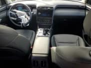 ✅ 2024 Hyundai Tucson SEL Convenience • VIN: KM8JCCD13RU193293 • Lot: 75818544. Wystawiony na Copart z przebiegiem 3 512 mil. Bezpłatny archiwum sprzedaży aukcyjnych z USA i szczegółowy raport historii pojazdu na DreamBid. Zdjęcie 8.