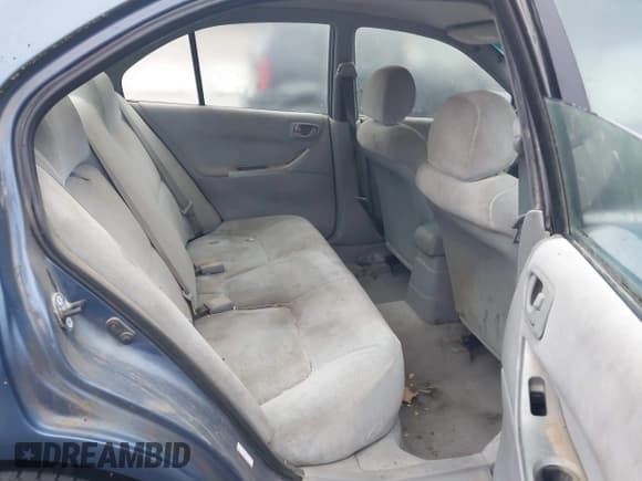 ✅ 2002 Mitsubishi Galant ES • VIN: 4A3AA46G02E125547 • Lot: 43565925. Wystawiony na IAAI z przebiegiem 262 294 mil. Bezpłatny archiwum sprzedaży aukcyjnych z USA i szczegółowy raport historii pojazdu na DreamBid. Zdjęcie 8.