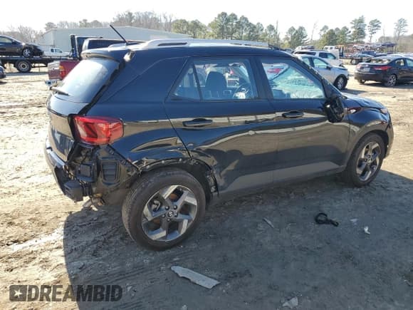 ✅ 2023 Hyundai Venue SEL • VIN: KMHRC8A30PU241237 • Lot: 43812785. Listed on Copart with 16,130 mi. Free auction sales archive from the USA and detailed vehicle history report at DreamBid. Image 3.