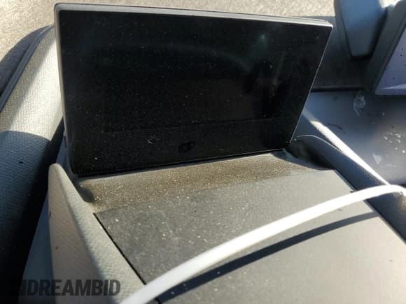 ✅ 2020 BMW i3 • VIN: WBY8P4C01L7G72860 • Lot: 70671044. Listed on Copart with Not provided. Free auction sales archive from the USA and detailed vehicle history report at DreamBid. Image 9.