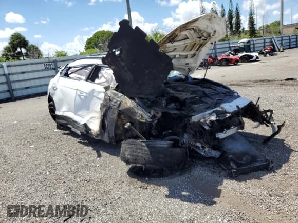 ✅ 2021 Lamborghini Urus • VIN: ZPBUA1ZL4MLA13798 • Лот: 54190482. Опубликован ранее на Copart с пробегом Не указан. Бесплатный доступ к архиву аукционных продаж из США и подробный отчёт об истории автомобиля на DreamBid. Изображение 1.