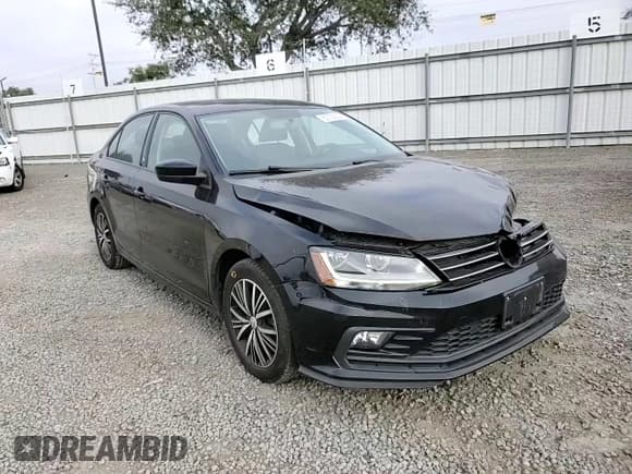 ✅ 2018 Volkswagen Jetta SE • VIN: 3VWDB7AJ2JM208730 • Lot: 82730525. Listed on Copart with 94,133 mi. Free auction sales archive from the USA and detailed vehicle history report at DreamBid. Image 13.