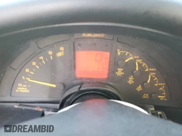 1993 Chevrolet Corvette z VIN 1G1YY23P8P5112521, wystawiony jako Copart lot #85591474 z przebiegiem 176 246 mil mil oraz Szkoda całkowita • Salvage title. Historia ofert i sprzedaży dostępna na DreamBid. Obrazek 9.