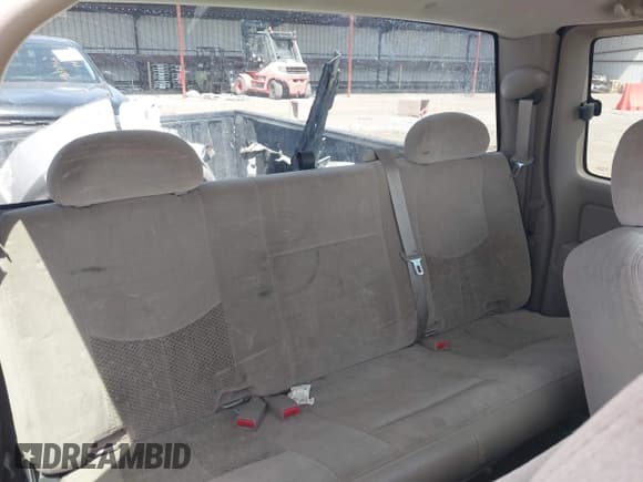 ✅ 2007 Chevrolet Silverado 1500 LS • VIN: 1GCEK19V57E187107 • Lot: 42096122. Listed on IAAI with Not provided. Free auction sales archive from the USA and detailed vehicle history report at DreamBid. Image 8.