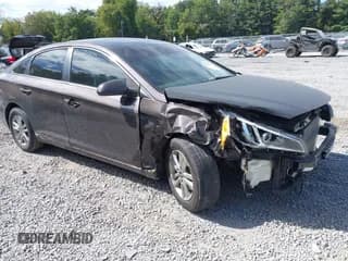 ✅ 2017 Hyundai Sonata 2.4L • VIN: 5NPE24AF7HH457607 • Лот: 43247928. Опубликован ранее на IAAI с пробегом 165 000 миль. Бесплатный доступ к архиву аукционных продаж из США и подробный отчёт об истории автомобиля на DreamBid. Изображение 1.