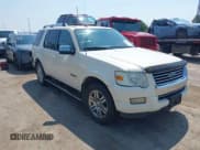 ✅ 2008 Ford Explorer Limited • VIN: 1FMEU75E78UA57156 • Lot: 42895715. Wystawiony na IAAI z przebiegiem 215 365 mil. Bezpłatny archiwum sprzedaży aukcyjnych z USA i szczegółowy raport historii pojazdu na DreamBid. Zdjęcie 1.