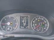 ✅ 2015 Volkswagen Passat SE • VIN: 1VWBV7A34FC037701 • Лот: 43715688. Опубликован ранее на IAAI с пробегом 180 467 миль. Бесплатный доступ к архиву аукционных продаж из США и подробный отчёт об истории автомобиля на DreamBid. Изображение 7.