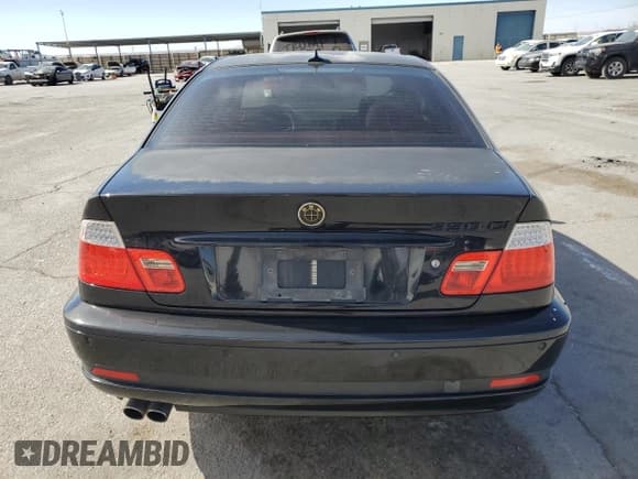 ✅ 2005 BMW 3 Series 330Ci • VIN: WBABD53455PL16773 • Lot: 45156115. Wystawiony na Copart z przebiegiem 277 280 mil. Bezpłatny archiwum sprzedaży aukcyjnych z USA i szczegółowy raport historii pojazdu na DreamBid. Zdjęcie 6.