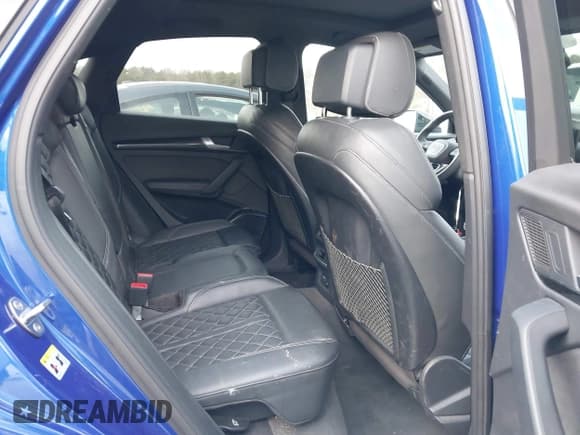 ✅ 2023 Audi SQ5 Sportback Premium Plus • VIN: WA124AFY8P2010638 • Lot: 41502038. Listed on IAAI with 42,065 mi. Free auction sales archive from the USA and detailed vehicle history report at DreamBid. Image 8.